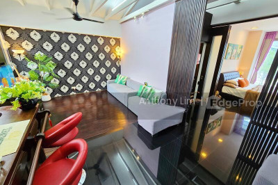 PEOPLE'S GARDEN Apartment / Condo | Listing