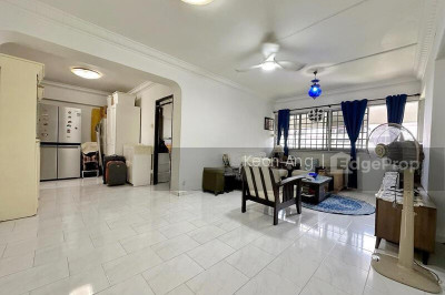 427 SERANGOON CENTRAL HDB | Listing