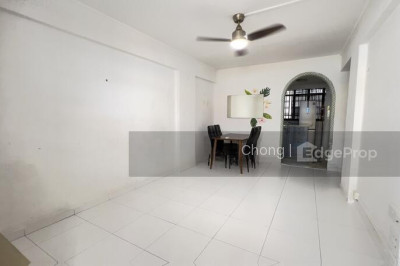 49 CIRCUIT ROAD HDB | Listing