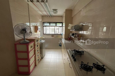 252 JURONG EAST STREET 24 HDB | Listing