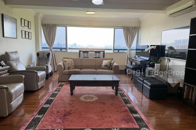 LAKEVIEW ESTATE Apartment / Condo | Listing