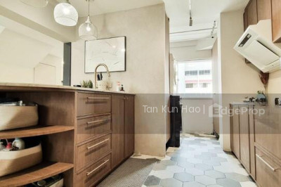 405 JURONG WEST STREET 42 HDB | Listing