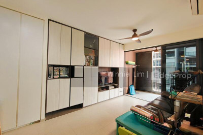 INZ RESIDENCE Apartment / Condo | Listing