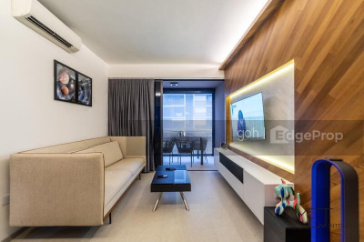 INZ RESIDENCE Apartment / Condo | Listing