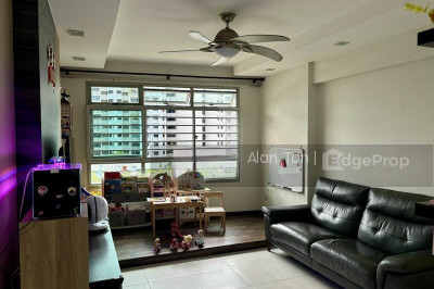 270A SENGKANG CENTRAL HDB | Listing