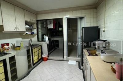 757 WOODLANDS AVENUE 4 HDB | Listing