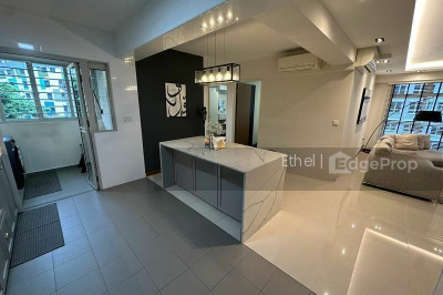 323A SUMANG WALK HDB | Listing