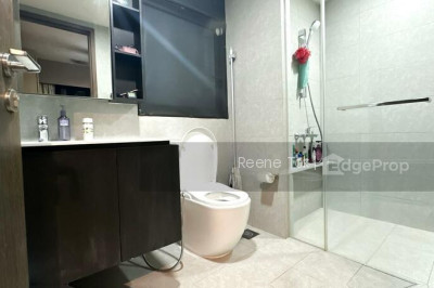 INZ RESIDENCE Apartment / Condo | Listing