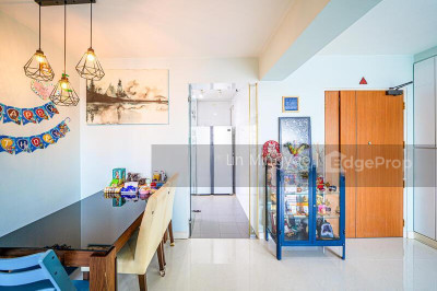 561B JURONG WEST STREET 42 HDB | Listing