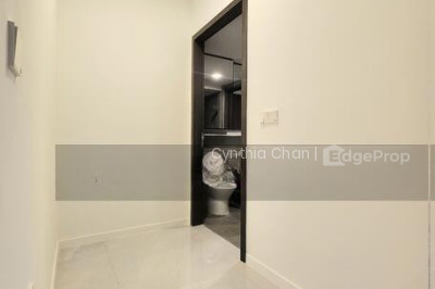 RIVERFRONT RESIDENCES Apartment / Condo | Listing