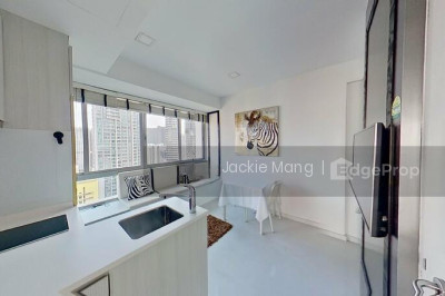 DEVONSHIRE RESIDENCES Apartment / Condo | Listing