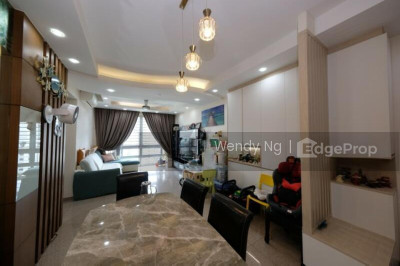 PARK GREEN Apartment / Condo | Listing