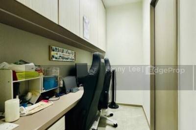 THE GARDEN RESIDENCES Apartment / Condo | Listing