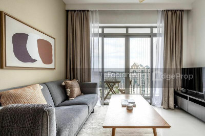 THE METROPOLITAN CONDOMINIUM Apartment / Condo | Listing