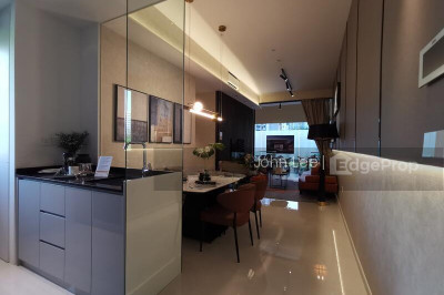 PHOENIX RESIDENCES Apartment / Condo | Listing