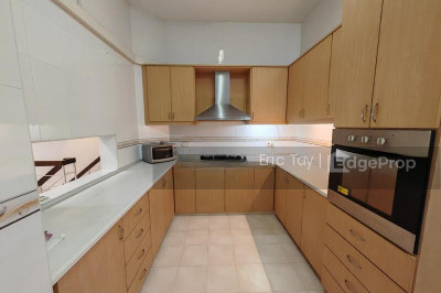 TANGLIN HILL CONDO Apartment / Condo | Listing