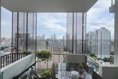 UPTOWN @ FARRER Apartment / Condo | Listing