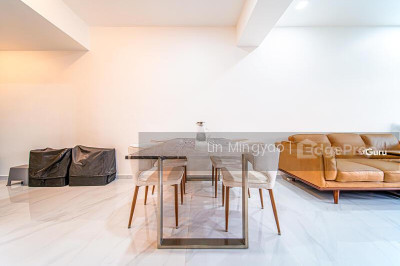 SELETARIS Apartment / Condo | Listing