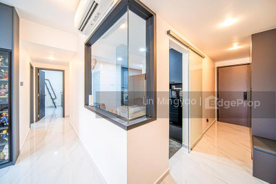 SELETARIS Apartment / Condo | Listing