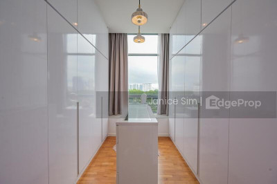 VIZ AT HOLLAND Apartment / Condo | Listing