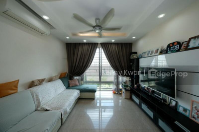 PARK GREEN Apartment / Condo | Listing