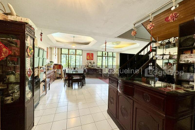 CHESTNUT VILLE Apartment / Condo | Listing