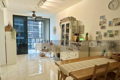 LE QUEST Apartment / Condo | Listing