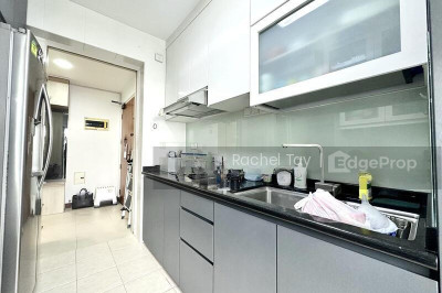 425 CLEMENTI AVENUE 1 HDB | Listing