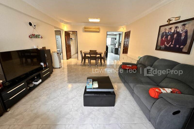 274 TAMPINES STREET 22 HDB | Listing