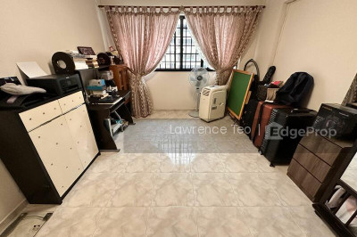 274 TAMPINES STREET 22 HDB | Listing