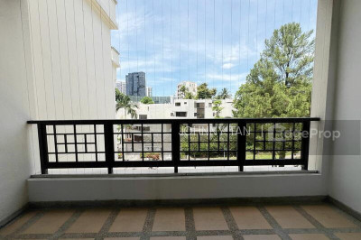 PINEWOOD GARDENS Apartment / Condo | Listing