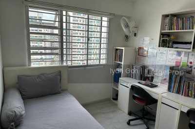 452A SENGKANG WEST WAY HDB | Listing