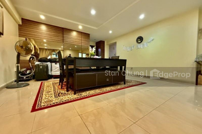 687A WOODLANDS DRIVE 75 HDB | Listing