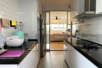 14 MARINE TERRACE HDB | Listing