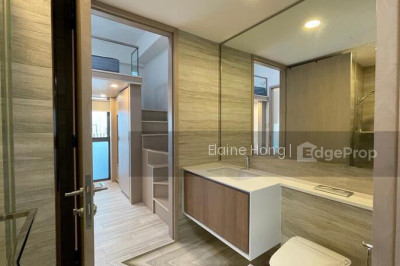 J GATEWAY Apartment / Condo | Listing