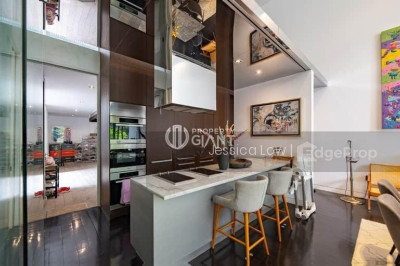 THE OLIV @ BALMORAL Apartment / Condo | Listing