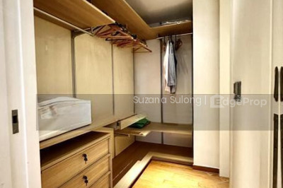 MARINA BAY SUITES Apartment / Condo | Listing