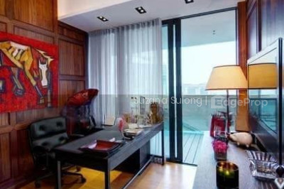 MARINA BAY SUITES Apartment / Condo | Listing