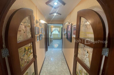 125 BUKIT BATOK CENTRAL HDB | Listing