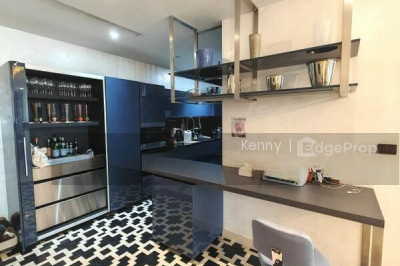 CUSCADEN RESIDENCES Apartment / Condo | Listing