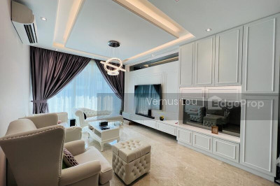 D'GALLERY Apartment / Condo | Listing