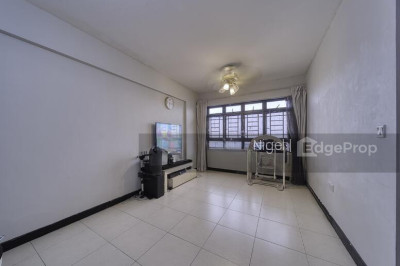 371 JURONG EAST STREET 32 HDB | Listing