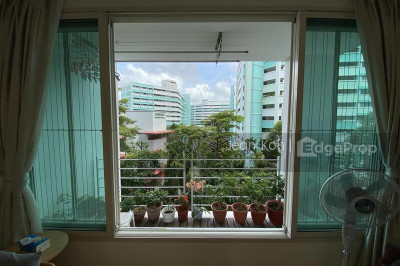 SUNGLADE Apartment / Condo | Listing