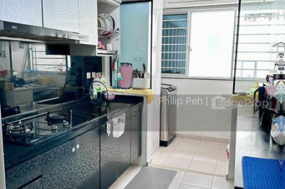 524A TAMPINES CENTRAL 7 HDB | Listing