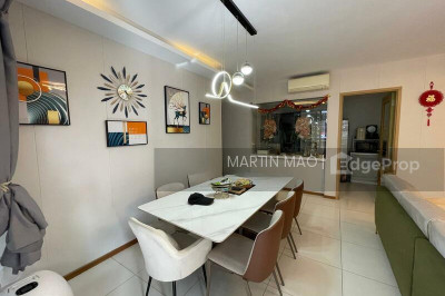 SKYPARK RESIDENCES Apartment / Condo | Listing