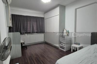 701 JURONG WEST STREET 71 HDB | Listing