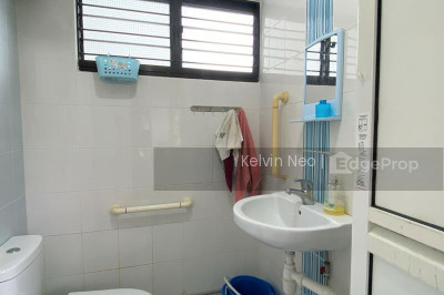 527 JURONG WEST STREET 52 HDB | Listing