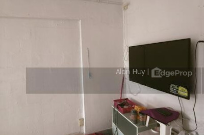 218 ANG MO KIO AVENUE 1 HDB | Listing