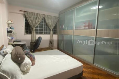 228 PENDING ROAD HDB | Listing