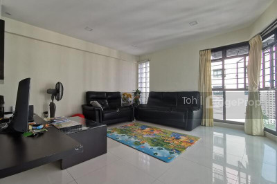 655 SENJA ROAD HDB | Listing